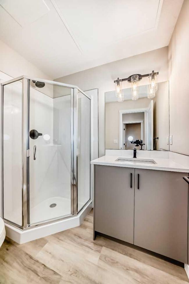 212 - 660 Shawnee Square Sw, Condo with 2 bedrooms, 2 bathrooms and 1 parking in Calgary AB | Image 21