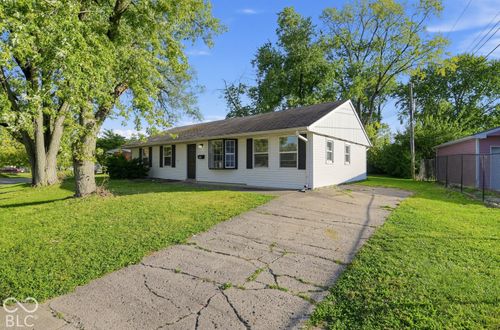 9207 Rochelle Drive, Indianapolis, IN, 46235 | Card Image