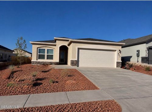457 Josefa Cerezerez St, Vinton, TX, 79821-7635 | Card Image