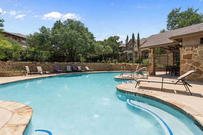 Community pool - ideal for relaxing on a hot Texas day! | Image 34