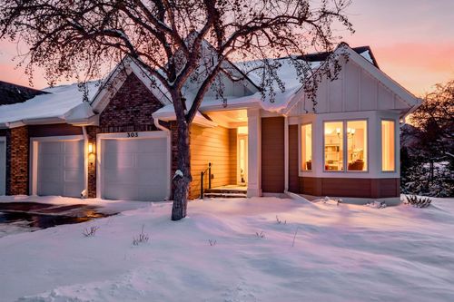 303 Sunflower Ct, Vadnais Heights, MN, 55127-6144 | Card Image