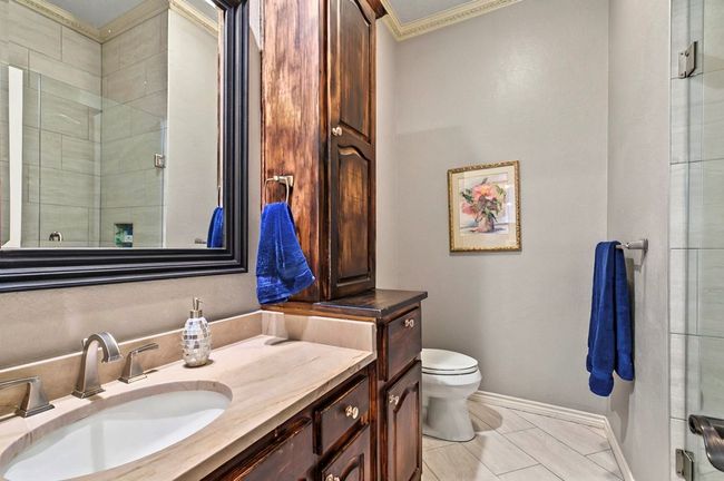 Guest Bath | Image 38