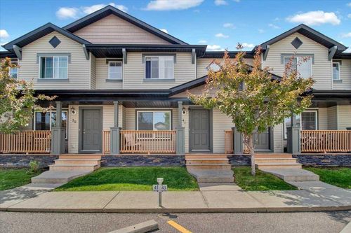 41-105 Drake Landing Common, Okotoks, AB, T1S0C9 | Card Image