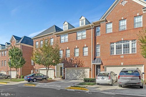 73-20377 Cottswold Ter, STERLING, VA, 20165-5160 | Card Image