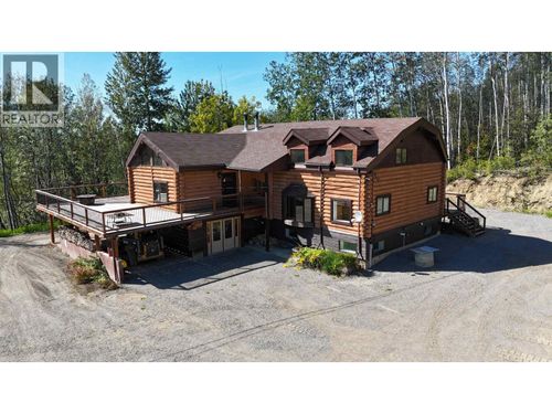 7540 Valleyview Dr, Fort Nelson, BC, V0C1R0 | Card Image