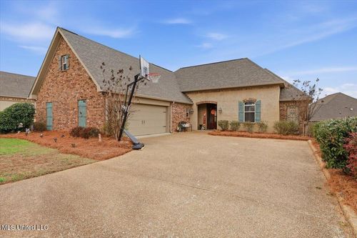 225 Hidden Hills Parkway, Brandon, MS, 39047 | Card Image