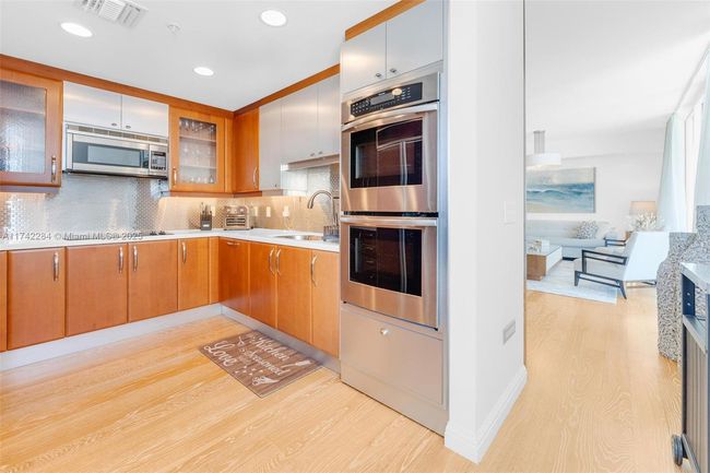 APT-2011 - 19400 Turnberry Way, Condo with 3 bedrooms, 3 bathrooms and null parking in Aventura FL | Image 18