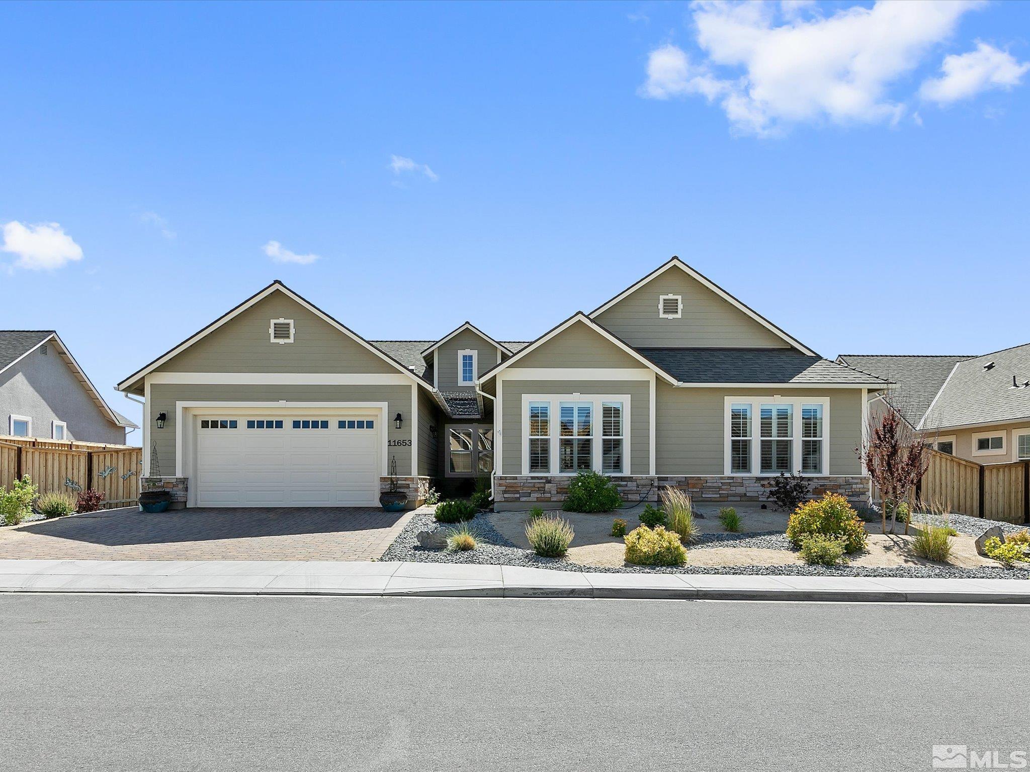 Vista Park Dr, Sparks, NV 89441