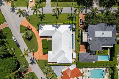 55 Lagorce Cir, House other with 5 bedrooms, 5 bathrooms and null parking in Miami Beach FL | Image 1