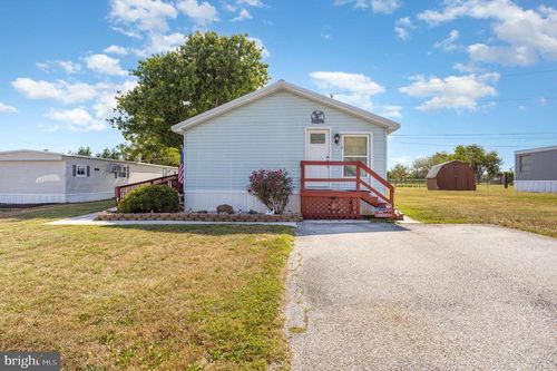 7 Jacqueline Dr, New Oxford, PA, 17350-9409 | Card Image