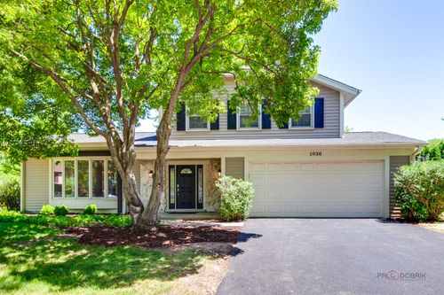 1030 Lilac Ct, Libertyville, IL, 60048-3544 | Card Image