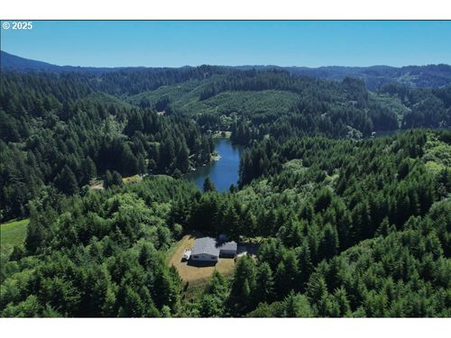 89349 Rustic Ln, Florence, OR, 97439-8631 | Card Image