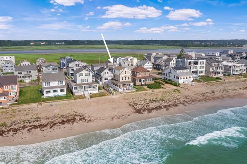 225 Atlantic Ave, Wells, ME, 04090-4326 | Card Image