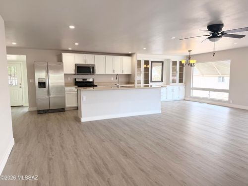 6360 N Quince Way, Tucson, AZ, 85741 | Card Image