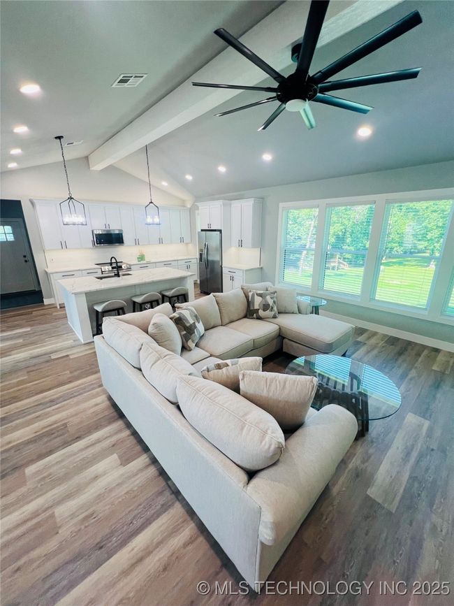 1 Port Duncan Boulevard, House other with 4 bedrooms, 2 bathrooms and null parking in Monkey Island OK | Image 9