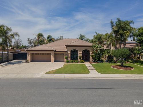 13510 Hinault Dr, Bakersfield, CA, 93314-6607 | Card Image