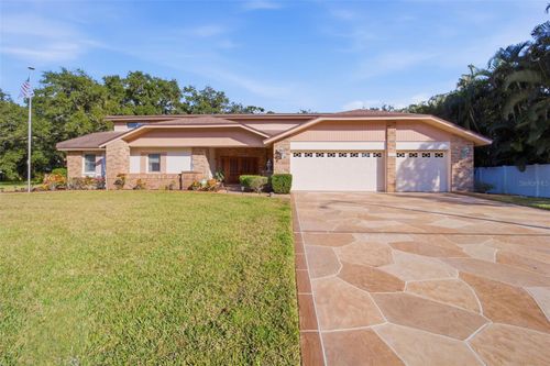 10353 Barry Dr, Largo, FL, 33774-5440 | Card Image