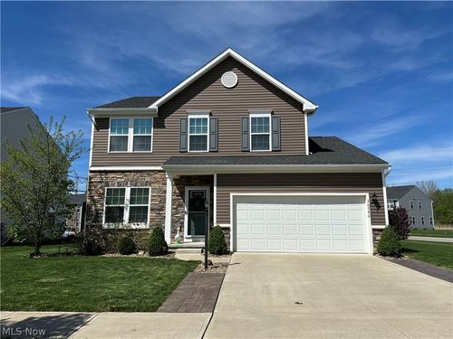 36582 Stockport Mill Dr, North Ridgeville, OH, 44039-1265 | Card Image