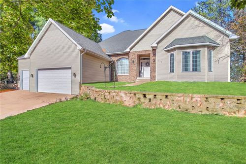 478 Westover Rd, Eau Claire, WI, 54701-7192 | Card Image
