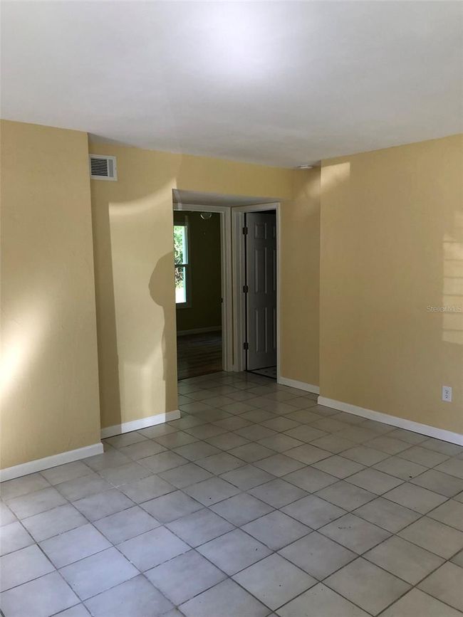 1030 Nw 55 Th St, House other with 2 bedrooms, 1 bathrooms and null parking in Gainesville FL | Image 14