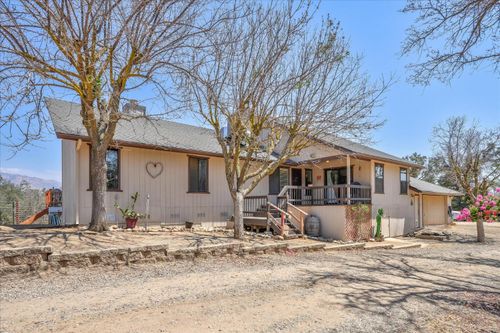 14982 Morgan Canyon Rd, Prather, CA, 93651-9703 | Card Image