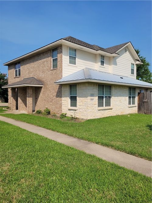unit-b-2339 Autumn Chase Loop, College Station, TX, 77840-5151 | Card Image