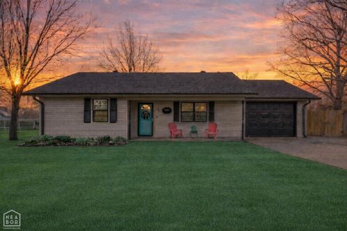 305 W School St, Brookland, AR, 72417-8834 | Card Image