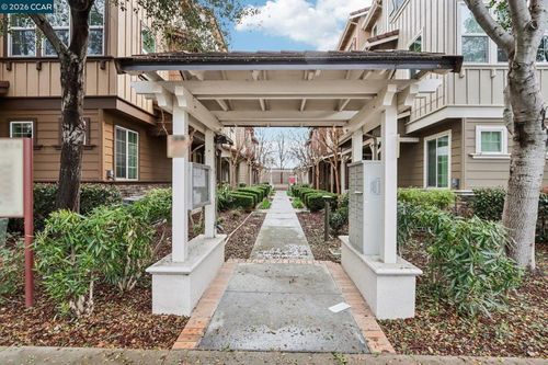 6759 S Mariposa Ln, Dublin, CA, 94568-4231 | Card Image