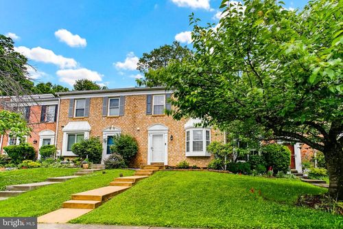 9 Island Run Ct, CATONSVILLE, MD, 21228-2441 | Card Image