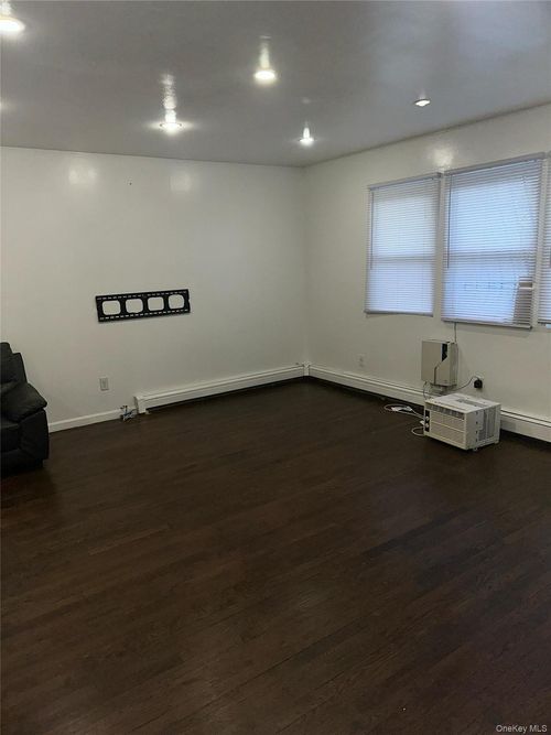 2-16726 108th Dr, Jamaica, NY, 11433-2908 | Card Image