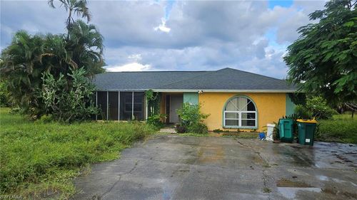 11530 Riggs Rd, NAPLES, FL, 34114-8564 | Card Image