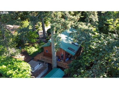 411 Perry St, Springfield, OR, 97477-5441 | Card Image