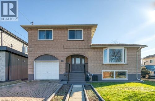 lower-suite-33 Dana Drive, Hamilton, ON, L9A3H7 | Card Image