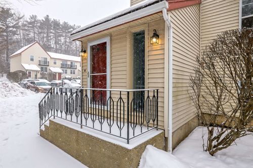 90 E Ridge Rd, Merrimack, NH, 03054-4447 | Card Image