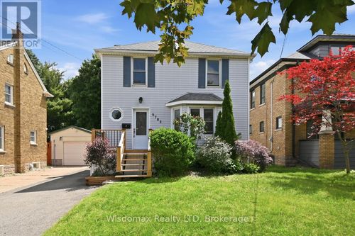 5782 Mouland Ave, Niagara Falls, ON, L2G5N7 | Card Image