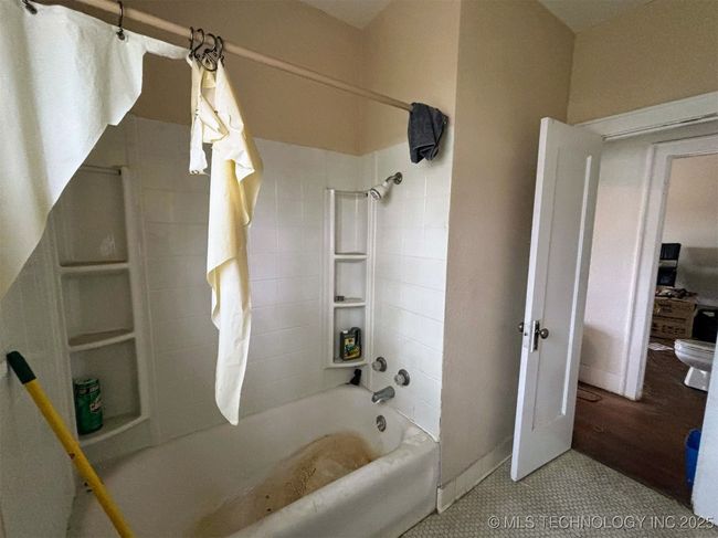1924 W Owen K Garriott Rd, House other with 3 bedrooms, 1 bathrooms and null parking in Enid OK | Image 37