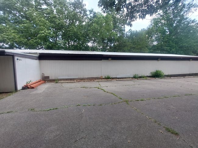 1724 E Bertrand Rd, Home with 0 bedrooms, 2 bathrooms and 18 parking in Niles MI | Image 13
