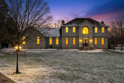 2600 Lancaster Rd, Granville, OH, 43023-9340 | Card Image