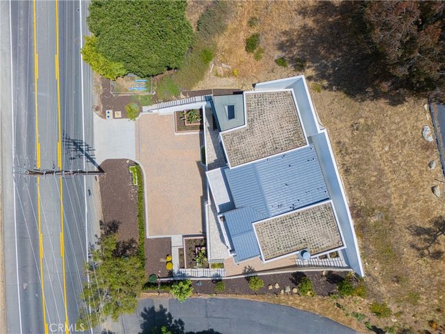 B - 20000 Broadway St, Condo with 2 bedrooms, 2 bathrooms and 4 parking in Laguna Beach CA | Image 12