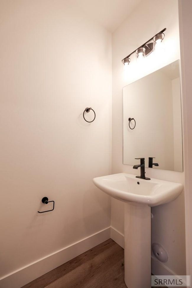 APT-2 - 1163 Lilah, Condo with 3 bedrooms, 3 bathrooms and 2 parking in Rigby ID | Image 5