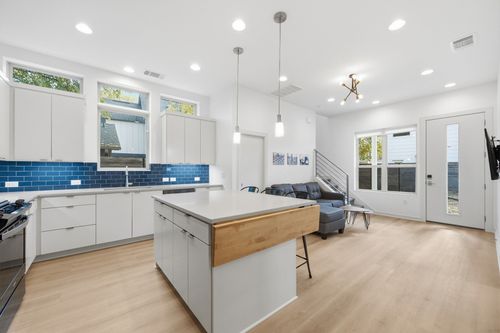 b-2811 Garwood Unit B Street, Austin, TX, 78702 | Card Image