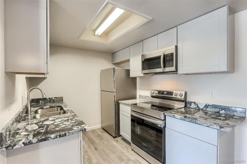 apt-a-871 S Uravan Ct, Aurora, CO, 80017-3274 | Card Image