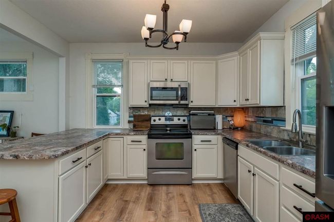 308 W Pleasant St, House other with 3 bedrooms, 2 bathrooms and null parking in Mankato MN | Image 14