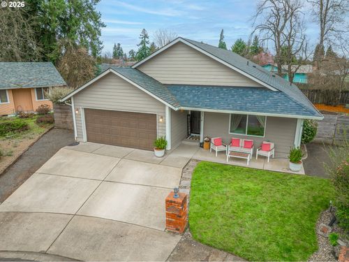 2318 8th St, Springfield, OR, 97477 | Card Image