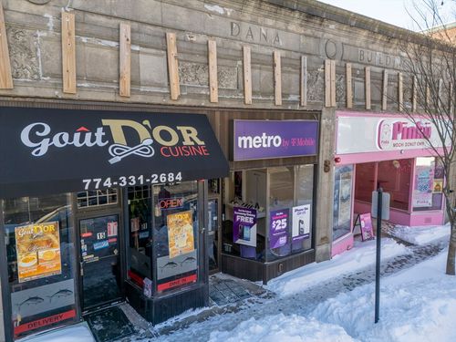 9 Park St, Attleboro, MA, 02703-2301 | Card Image