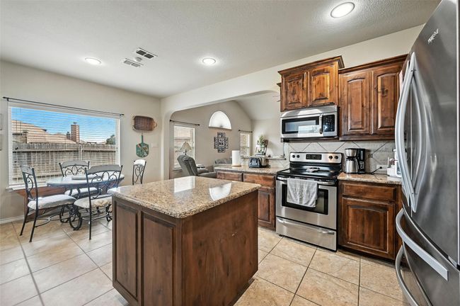 452 Delgany Trl, House other with 3 bedrooms, 2 bathrooms and null parking in Haslet TX | Image 13