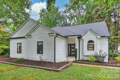 12328 Sparkling Way, Huntersville, NC, 28078-9114 | Card Image