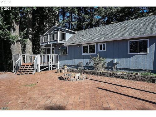 42912 E Larch Mountain Rd, Corbett, OR, 97019-8775 | Card Image