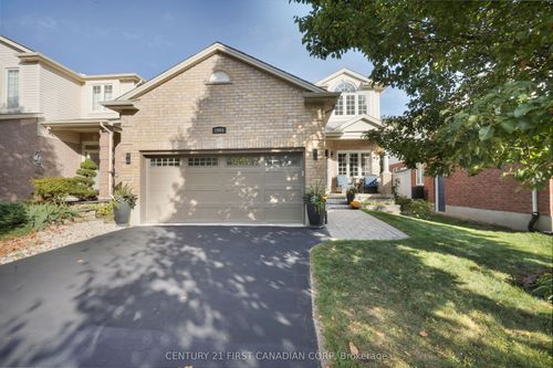 2064 Blackwater Rd, London, ON, N5X4J9 | Card Image