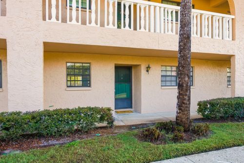 c7-1750 Belleair Forest Dr, Belleair, FL, 33756-1596 | Card Image